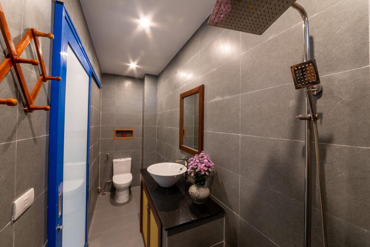 Local Beach Front Villas Tan Thanh Екстериор снимка
